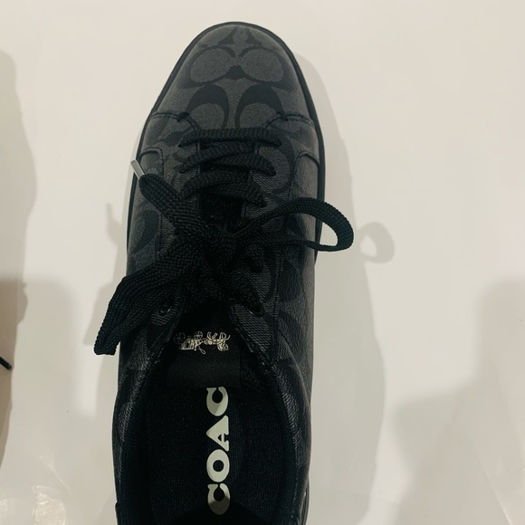 COACH Low-Cut Low Top Sneaker Black Sneaker G4949